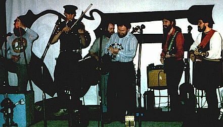 Early Pog Band circa 1985 at the New Edinburgh Folk Club, click for full size.